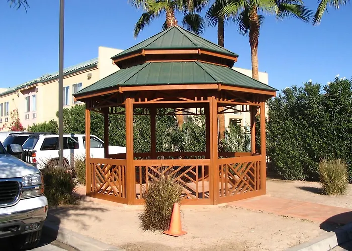 Brawley Inn